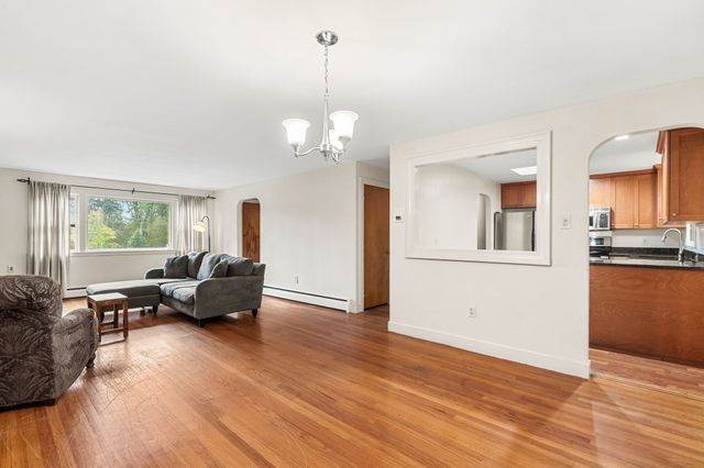422 Mystic Street, Arlington, MA 02474