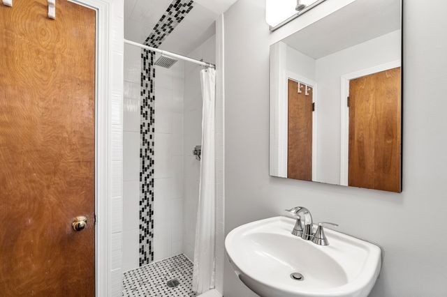 422 Mystic Street, Arlington, MA 02474