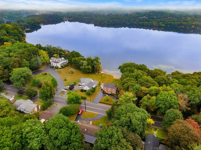 422 Mystic Street, Arlington, MA 02474