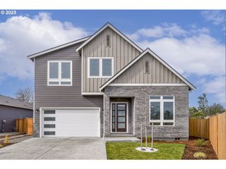 15201 Se TOWERS Ter, Milwaukie, OR 97267