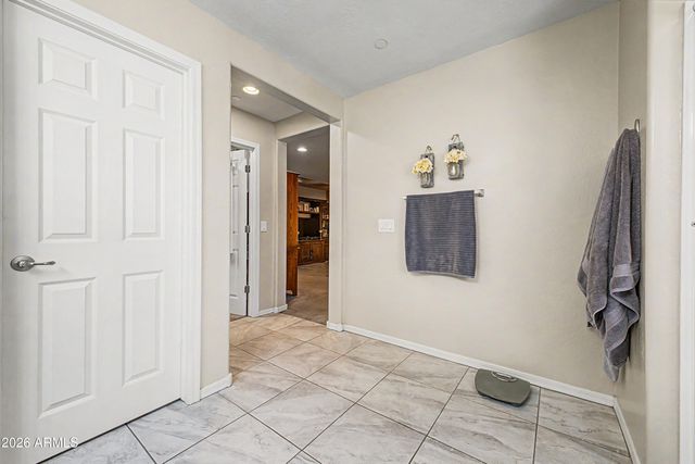 4640 E BECK Lane, Phoenix, AZ 85032