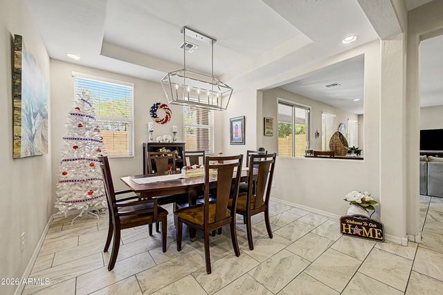 4640 E BECK Lane, Phoenix, AZ 85032