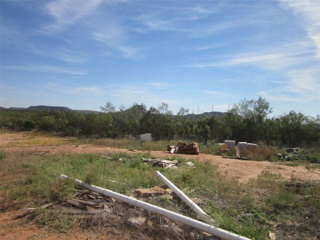 2002 CR 360, Merkel, TX 79536