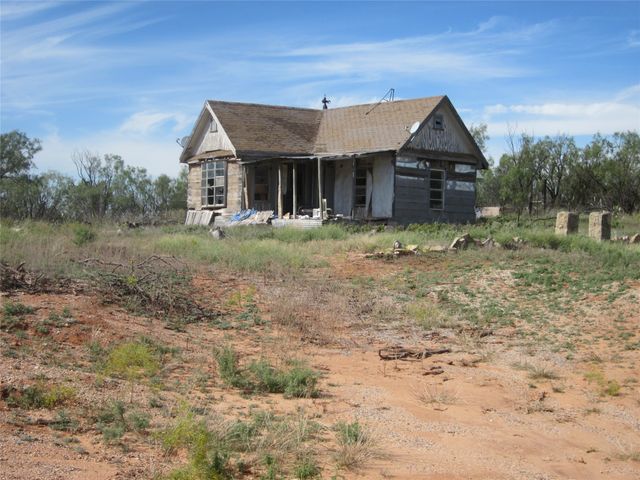 2002 CR 360, Merkel, TX 79536