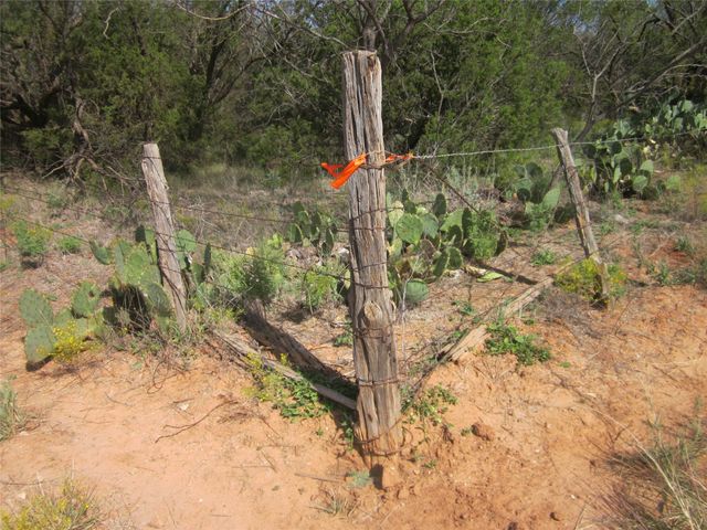 2002 CR 360, Merkel, TX 79536
