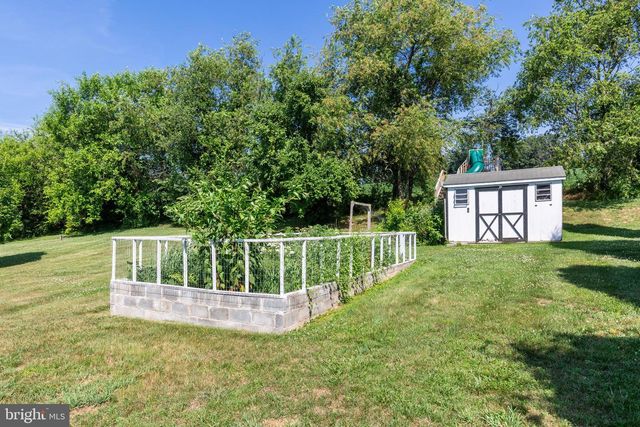 596 FOOTPATH CT, Westminster, MD 21158