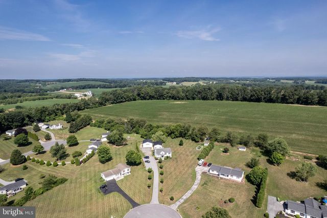 596 FOOTPATH CT, Westminster, MD 21158