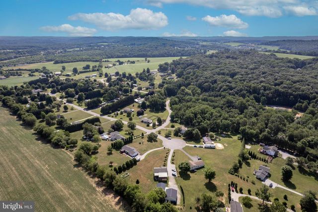 596 FOOTPATH CT, Westminster, MD 21158