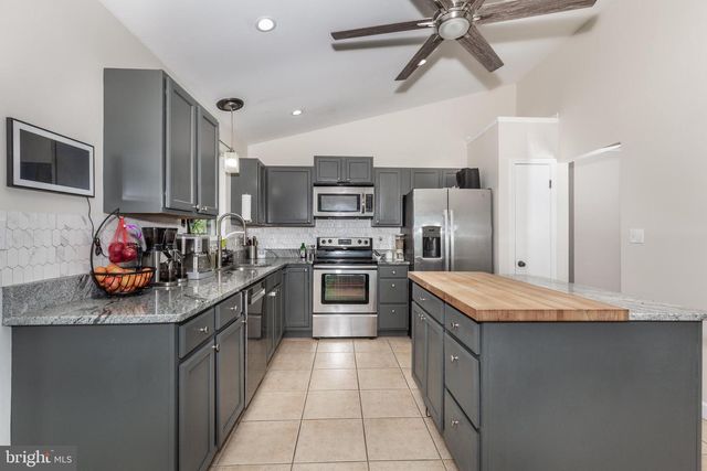 596 FOOTPATH CT, Westminster, MD 21158