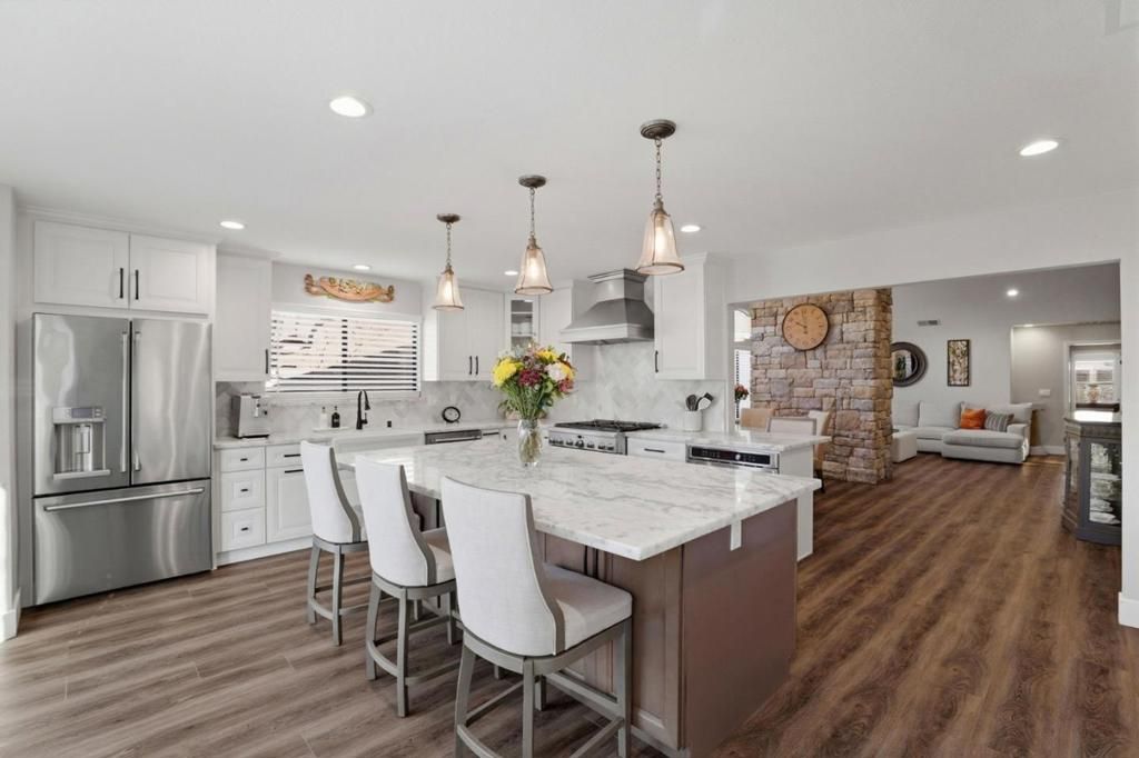 Image 12 of property listing at 7945 Caledonia Drive, San Jose, CA 95135