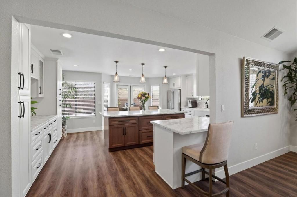 Image 13 of property listing at 7945 Caledonia Drive, San Jose, CA 95135