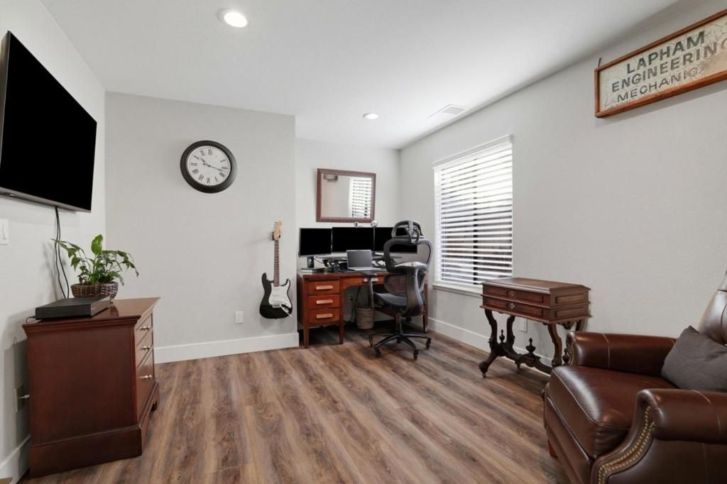 Image 18 of property listing at 7945 Caledonia Drive, San Jose, CA 95135