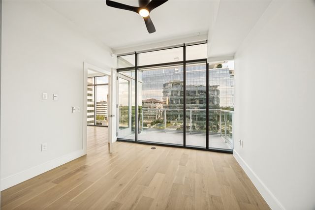 8119 Douglas Avenue 907, Dallas, TX 75225