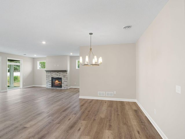 17717 Everest Avenue, Lakeville, MN 55044