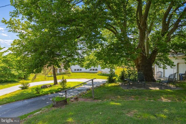 328 BRIDGETON PIKE, Mullica Hill, NJ 08062