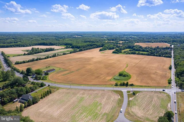 328 BRIDGETON PIKE, Mullica Hill, NJ 08062