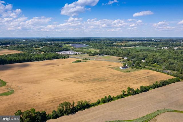328 BRIDGETON PIKE, Mullica Hill, NJ 08062