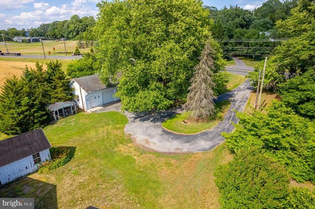 328 BRIDGETON PIKE, Mullica Hill, NJ 08062
