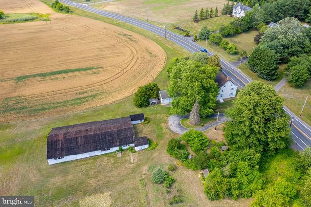 328 BRIDGETON PIKE, Mullica Hill, NJ 08062
