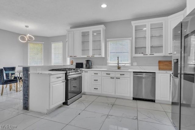 7310 Lamson Road, Oakwood Village, OH 44146