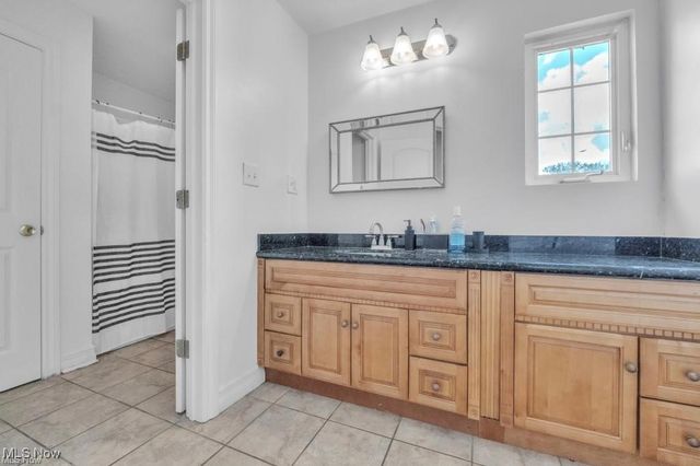 7310 Lamson Road, Oakwood Village, OH 44146