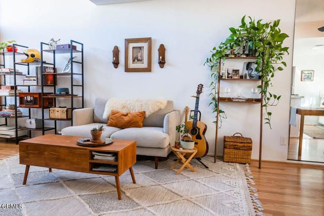 170 N Sierra Bonita Avenue 5, Pasadena, CA 91106