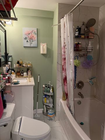 805 Leclaire Avenue, Wilmette, IL 60091