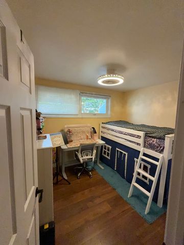 805 Leclaire Avenue, Wilmette, IL 60091