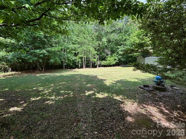 116 Barkland Lane, Mooresville, NC 28117