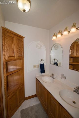 1037 12th Street, Penrose, CO 81240