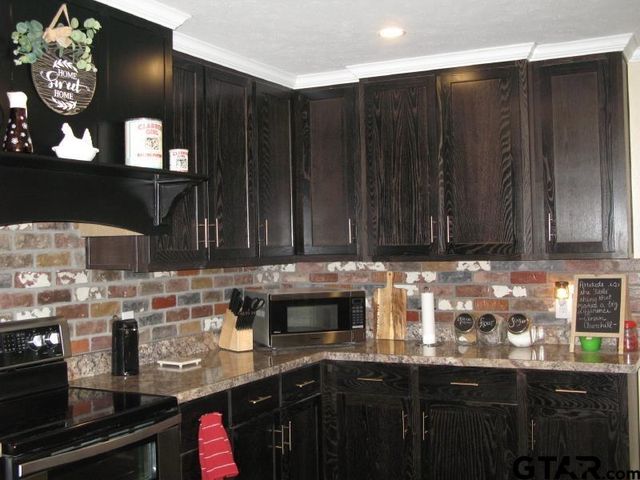 15210 County Rd 285 Old Omen Rd., Tyler, TX 75707