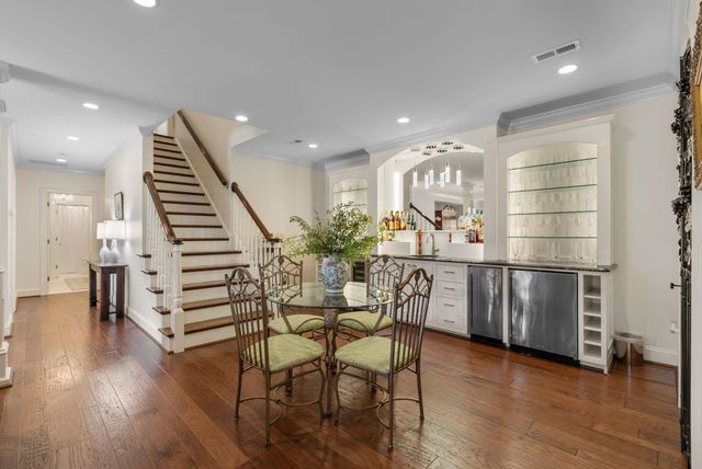 6 Twin Oaks Ct, Spartanburg, SC 29306