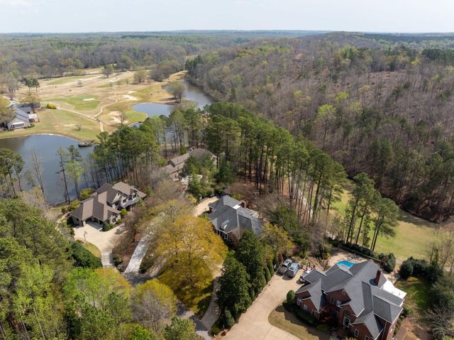 6 Twin Oaks Ct, Spartanburg, SC 29306