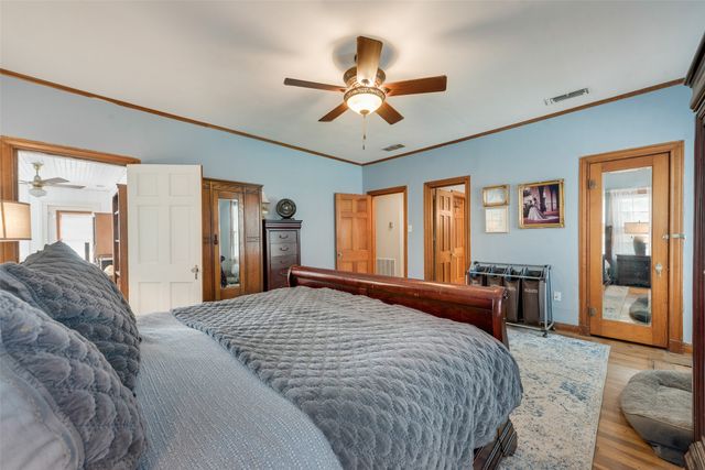 233 E High Street, Wills Point, TX 75169
