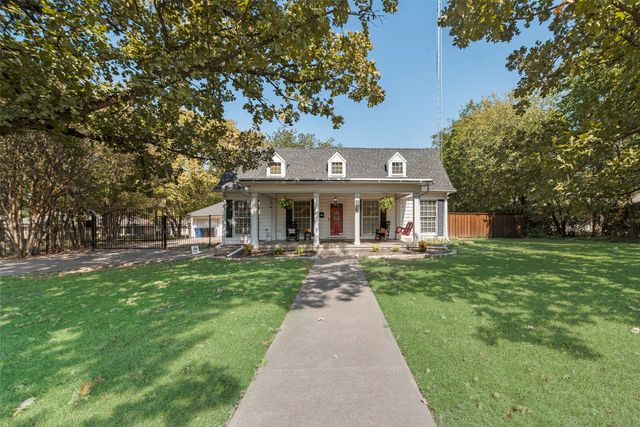 233 E High Street, Wills Point, TX 75169