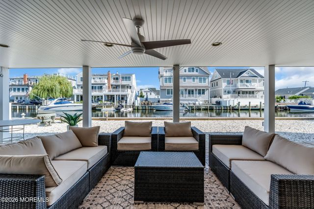 326 Cutter Lane, Mantoloking, NJ 08738