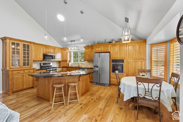 10763 S 2000 E, Sandy, UT 84092