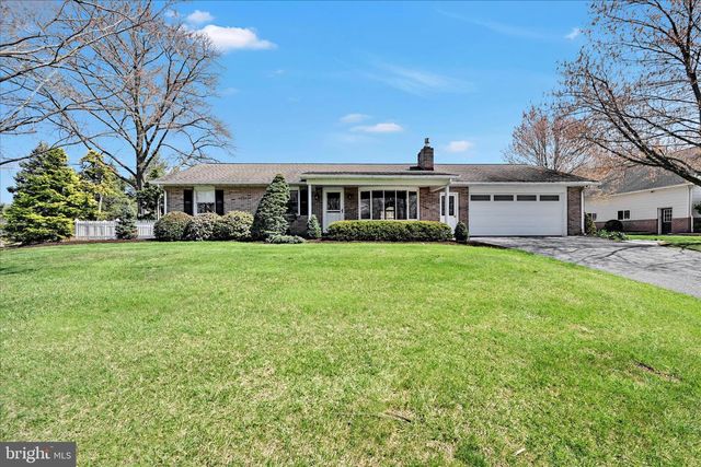 550 STRICKLERSTOWN RD, Newmanstown, PA 17073