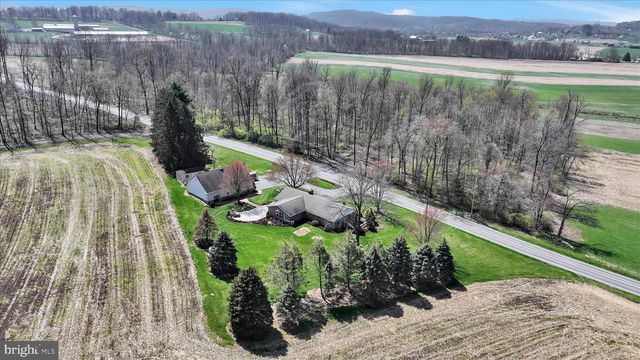550 STRICKLERSTOWN RD, Newmanstown, PA 17073