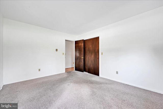 550 STRICKLERSTOWN RD, Newmanstown, PA 17073