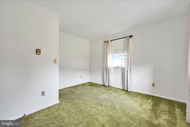 550 STRICKLERSTOWN RD, Newmanstown, PA 17073