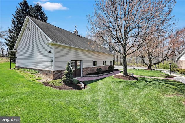 550 STRICKLERSTOWN RD, Newmanstown, PA 17073
