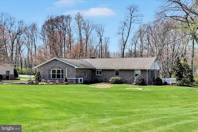 550 STRICKLERSTOWN RD, Newmanstown, PA 17073
