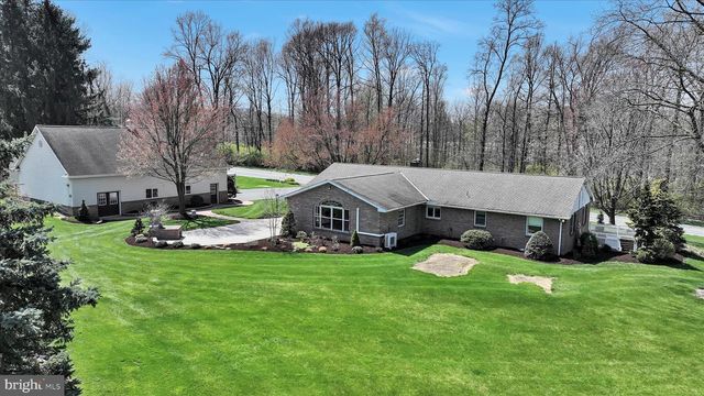 550 STRICKLERSTOWN RD, Newmanstown, PA 17073