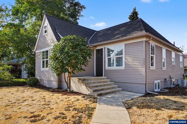 575 E Jefferson St, Stayton, OR 97383
