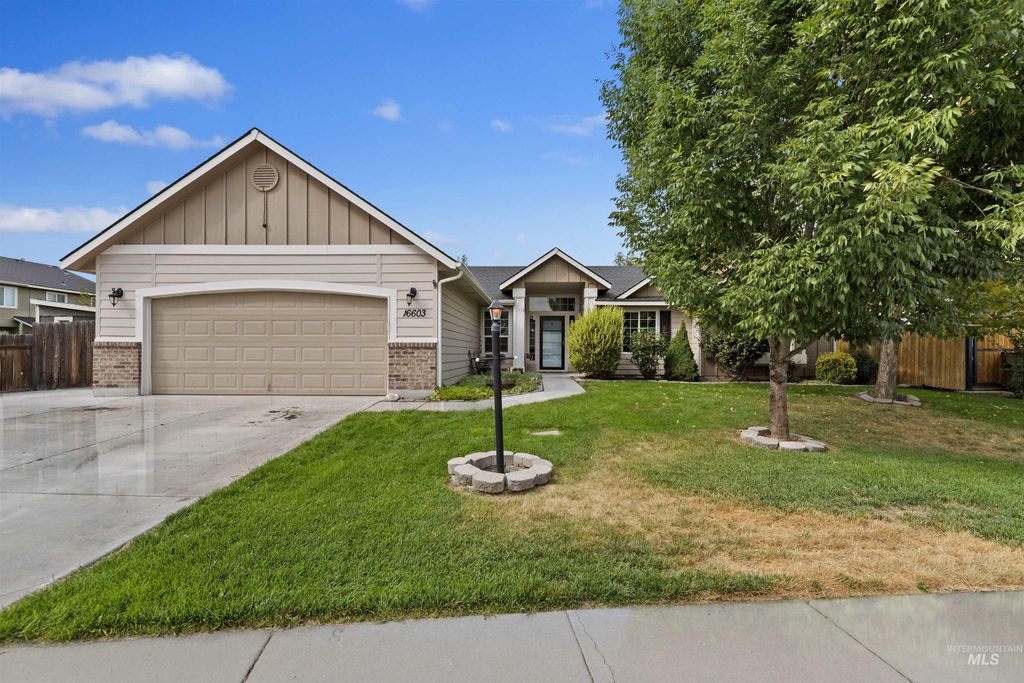 16603 N Fielding Way, Nampa, ID 83687