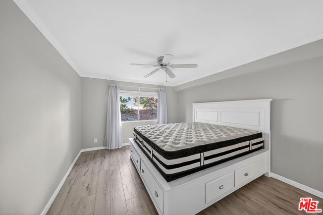 2700 Cahuenga Boulevard E. 4220, Los Angeles, CA 90068