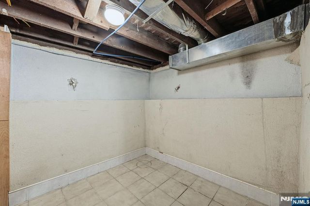 314 W 7th Avenue, Newark, NJ 07107