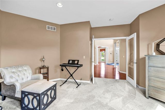3382 Burgundy Circle, Avon, OH 44011