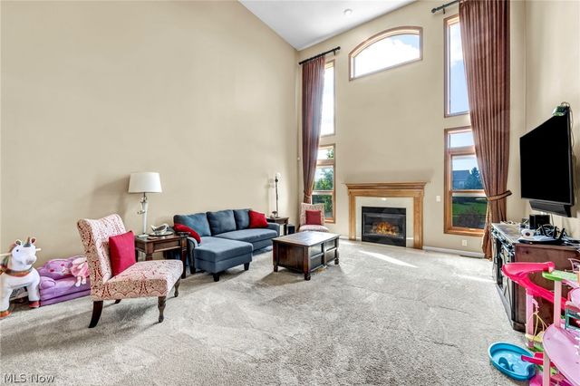 3382 Burgundy Circle, Avon, OH 44011